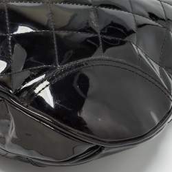 Pre Owned Burberry Black Quilted Patent Leather Brooke Hobo