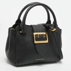 مملوكة مسبقًا Burberry Black Leather Buckle Flap Tote