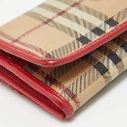 Pre Owned Burberry Red/Beige House Check Coated Canvas and Patent Leather Flap Continental Wallet