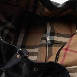Pre Owned Burberry Black Grained Leather Medium Maidstone Tote
