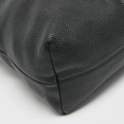 Pre Owned Burberry Black Leather Cale Hobo