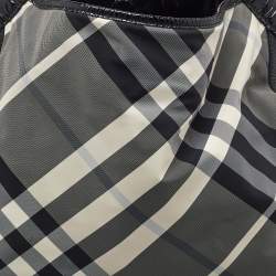 Pre Owned Burberry Black Beat Check Nylon and Patent Leather Tote