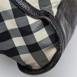 Pre Owned Burberry Black Beat Check Nylon and Patent Leather Tote