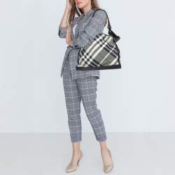 Pre Owned Burberry Black Beat Check Nylon and Patent Leather Tote