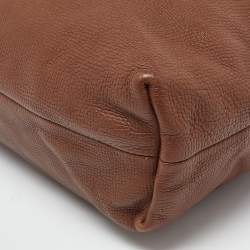 مملوكة مسبقًا حقيبة كروس بربري ليتل كراش كانفاس وجلد بني/بيجإحتكاكات