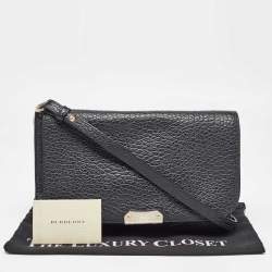 Pre Owned Burberry Black Grain Leather Heritage Crossbody Bag