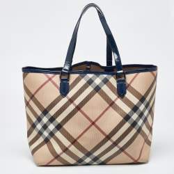 Pre Owned Burberry Beige/Blue Nova Check PVC and Patent Leather Shopper Tote