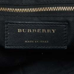 مملوكة مسبقًا حقيبة كتف بربري شيشيستير كانفاس هورسفيري تشيك وجلد بني صغيرة