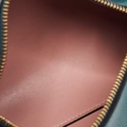 Pre Owned Burberry Green Leather Barrel Bag