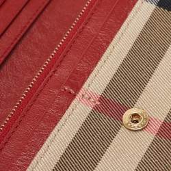 Pre Owned Burberry Red/Beige House Check Fabric and Leather Flap Continental Wallet