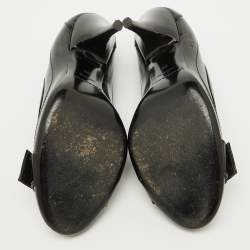 Pre Owned Burberry Black Patent Leather Buckle Detail Pumps Size 39