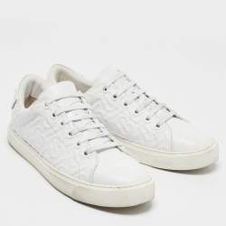 مملوكة مسبقًا Burberry White Leather Albridge Low Top Sneakers Size 38.5