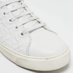 مملوكة مسبقًا Burberry White Leather Albridge Low Top Sneakers Size 38.5