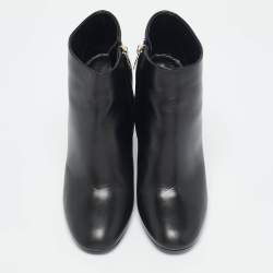 مملوكة مسبقًا Burberry Black Leather Equestrian Kennard Ankle Length Boots Size 39.5
