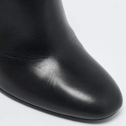 مملوكة مسبقًا Burberry Black Leather Equestrian Kennard Ankle Length Boots Size 39.5