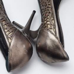 Burberry Metallic Grey Laser Cut Leather And Nova Check Pointed Toe Pumps Size 38
