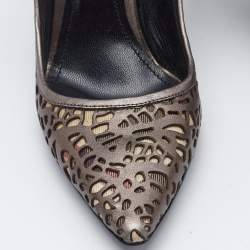 Burberry Metallic Grey Laser Cut Leather And Nova Check Pointed Toe Pumps Size 38