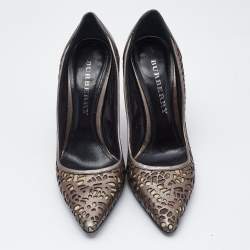 Burberry Metallic Grey Laser Cut Leather And Nova Check Pointed Toe Pumps Size 38