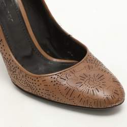 Burberry Brown Leather Laser Cut Pumps Size 39