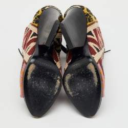 Burberry Multicolor Canvas Virginia Tapestry Printed Lace Up Ankle Length Boots Size 39