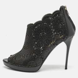 Burberry Black Laser Cut Leather Caythorpe Ankle Booties Size 39