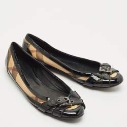 Pre Owned Burberry Black/Beige Nova Check PVC and Patent Leather Buckle Ballet Flats Size 41
