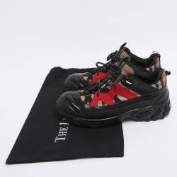 Pre Owned Burberry Beige/Black Vintage Check Fabric and Rubber Arthur Sneakers Size 38