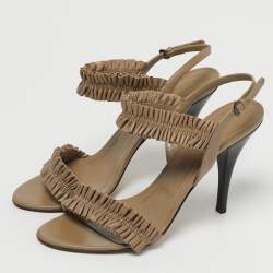 Pre Owned صندل بربري جلد بني بحزام كاحل مقاس 41