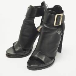 مملوكة مسبقًا حذاء بوت بربري كات اوت طول الكاحل جلد أسود مقاس 39.5