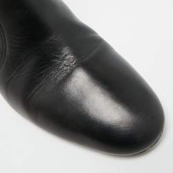 مملوكة مسبقًا حذاء برقبة بربري جلد أسود بلزدون بطول الكاحل مقاس 39