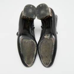 مملوكة مسبقًا حذاء برقبة بربري جلد أسود بلزدون بطول الكاحل مقاس 39