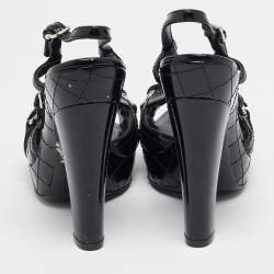 Pre Owned Burberry Size 38 Black Quilted Patent Leather Buckle Detail Platform Slingback Sandals