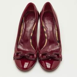 Pre Owned Burberry Chain Detail Size 37 Red Patent Leather Pumps