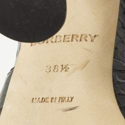 Pre Owned Burberry Welton Size 38.5 Black Snakeskin Leather Pumps