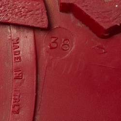 Pre Owned بوت للمطر بربري مطاطي بيج كاروهات هاوس مقاس 39