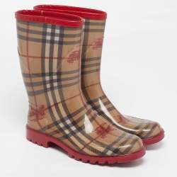 Pre Owned بوت للمطر بربري مطاطي بيج كاروهات هاوس مقاس 39