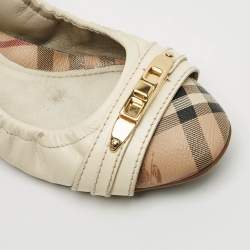 Pre Owned Burberry Size 39 Cream/Beige Check Canvas and Leather Scrunch Ballet Flats