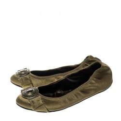 Pre Owned Burberry Green Satin Clasp Ballet Flats Size 37