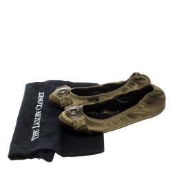 Pre Owned Burberry Green Satin Clasp Ballet Flats Size 37