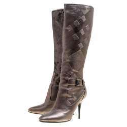مملوكة مسبقًا Burberry Metallic Grey Textured Fabric and Leather Buckle Detail Calf Boots Size 37