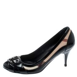 Pre Owned حذاء كعب عالي بربري تفاصيل إبزيم كاروهات نوفا / جلد لامع أسود مقاس 35