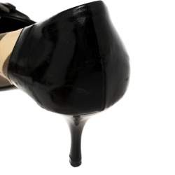 Pre Owned حذاء كعب عالي بربري مزين إبزيم مقدمة مفتوحة بلاستيك مشمع مربعات نوفا و جلد لامع أسود و بيج مقاس 39