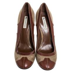 Pre Owned Burberry Brown/Beige Leather and Canvas Wooden Heel Pumps Size 40