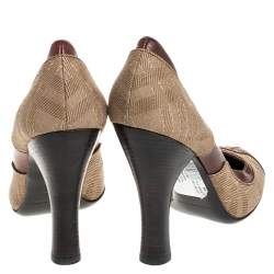 Pre Owned Burberry Brown/Beige Leather and Canvas Wooden Heel Pumps Size 40