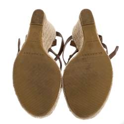 Pre Owned صندل بربرى سيور كعب روكي جلد بني مقاس 36 