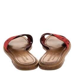 مملوكة مسبقًا صندل سلايد بربرى شعار فلات فولى نايلون أسود / أحمر مقاس 38.5