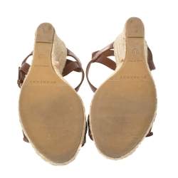 Pre Owned صندل بربري سير ملتف كعب روكي اسبادريل نعل سميك جلد و كانفاس بني مقاس 40