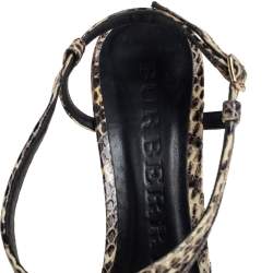 مملوكة مسبقًا صندل بربري فتحة كعب متعاكس جلد نقش ثعبان بني/ بيج مقاس 39