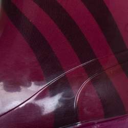 مملوكة مسبقًا Burberry Magenta/Black Nova Pop Degrade Rubber Rain Boots Size 38