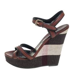 مملوكة مسبقًا صندل بربرى نعل روكى ويلان جلد بنى مقاس 40.5